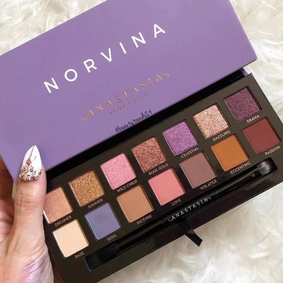 BNIB Anastasia Beverly Hills Norvina Palette - Picture 2 of 8